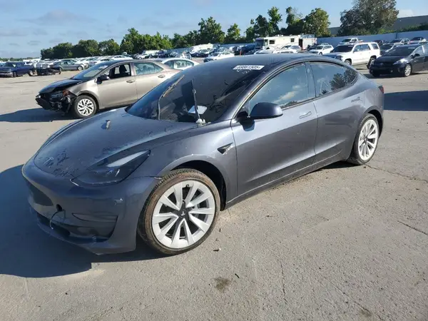 5YJ3E1EA1NF144090 2022 TESLA MODEL 3 - Image 1