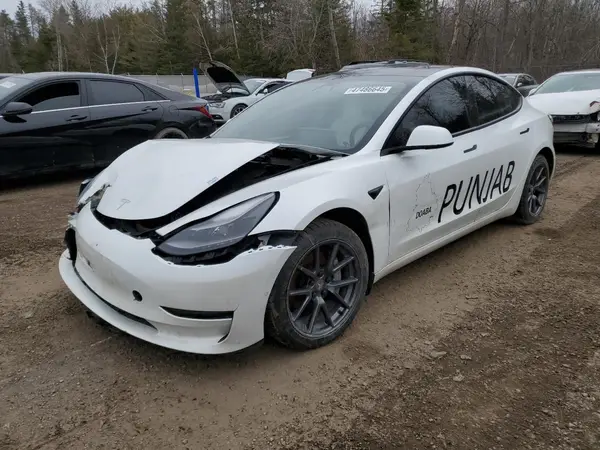 5YJ3E1EA1NF152187 2022 TESLA MODEL 3 - Image 1