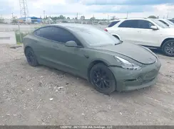 5YJ3E1EA1NF164632 2022 TESLA MODEL 3