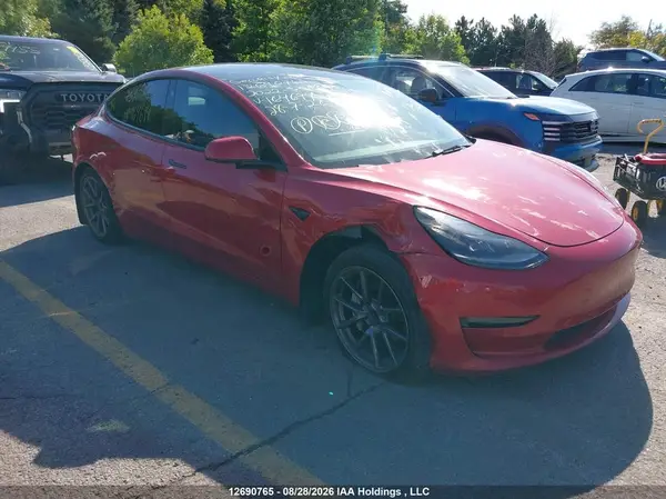 5YJ3E1EA1NF164694 2022 TESLA MODEL 3 - Image 1