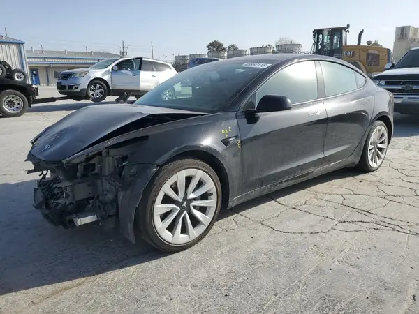 5YJ3E1EA1NF184721 2022 TESLA MODEL 3 - Image 1