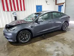 5YJ3E1EA1NF185240 2022 TESLA MODEL 3