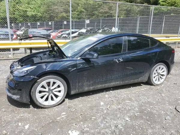 5YJ3E1EA1NF185822 2022 TESLA MODEL 3 - Image 1
