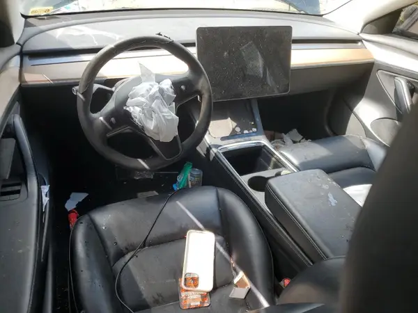 5YJ3E1EA1NF185822 2022 TESLA MODEL 3 - Image 8