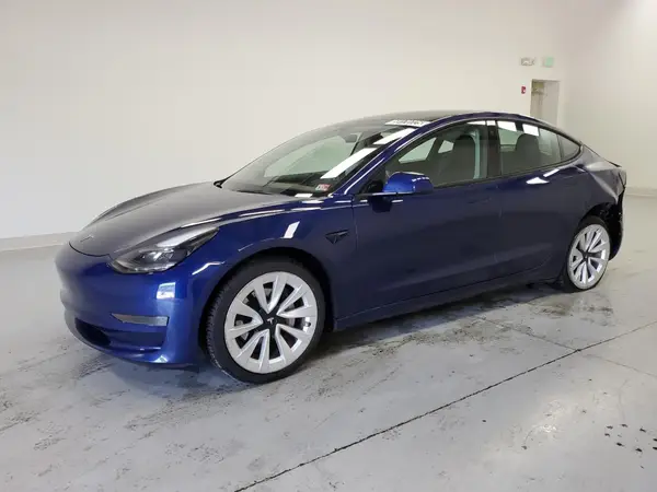 5YJ3E1EA1NF185917 2022 TESLA MODEL 3 - Image 1
