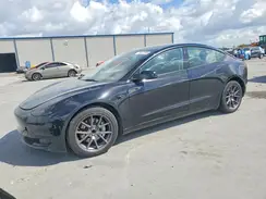 5YJ3E1EA1NF187196 2022 TESLA MODEL 3