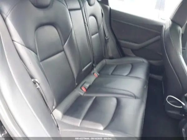 5YJ3E1EA1NF187246 2022 TESLA MODEL 3 - Image 8