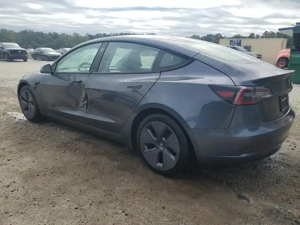 5YJ3E1EA1NF188753 2022 TESLA MODEL 3 - Image 2