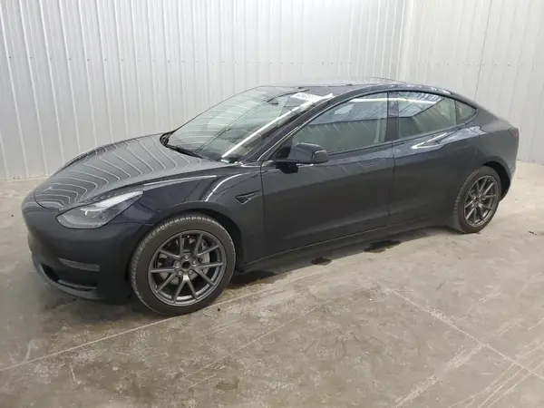 5YJ3E1EA1NF188851 2022 TESLA MODEL 3 - Image 1