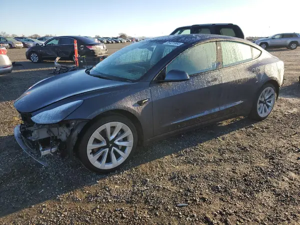 5YJ3E1EA1NF188946 2022 TESLA MODEL 3 - Image 1
