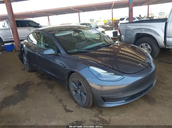 5YJ3E1EA1NF189384 2022 TESLA MODEL 3 - Image 1