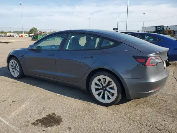 5YJ3E1EA1NF190826 2022 TESLA MODEL 3 - Image 2