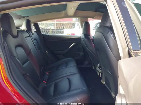 5YJ3E1EA1NF191300 2022 TESLA MODEL 3 - Image 8