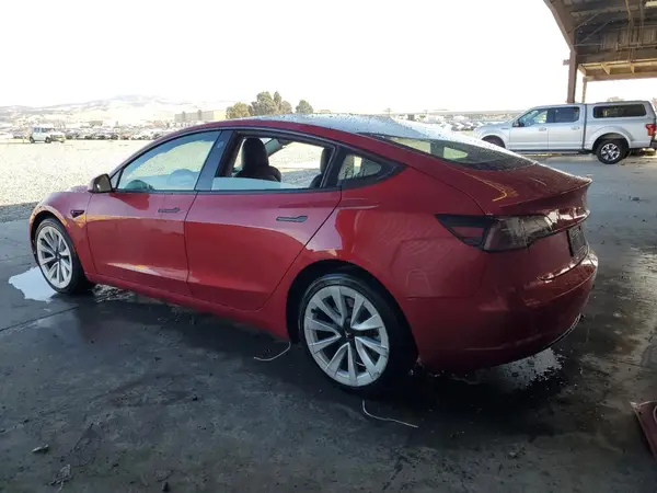 5YJ3E1EA1NF231407 2022 TESLA MODEL 3 - Image 2