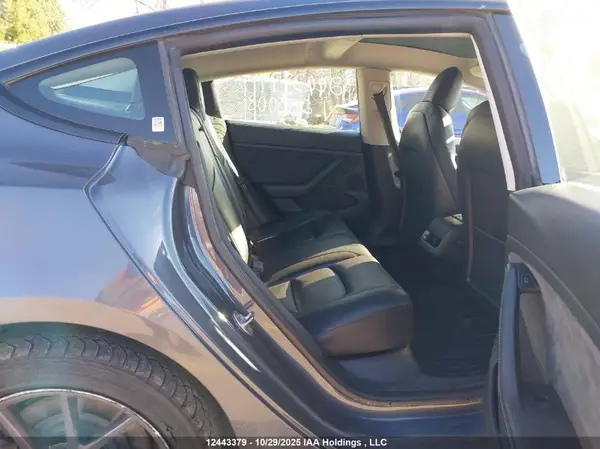 5YJ3E1EA1NF258008 2022 TESLA MODEL 3 - Image 8