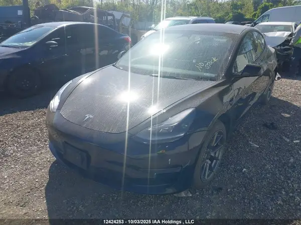 5YJ3E1EA1NF258168 2022 TESLA MODEL 3 - Image 2
