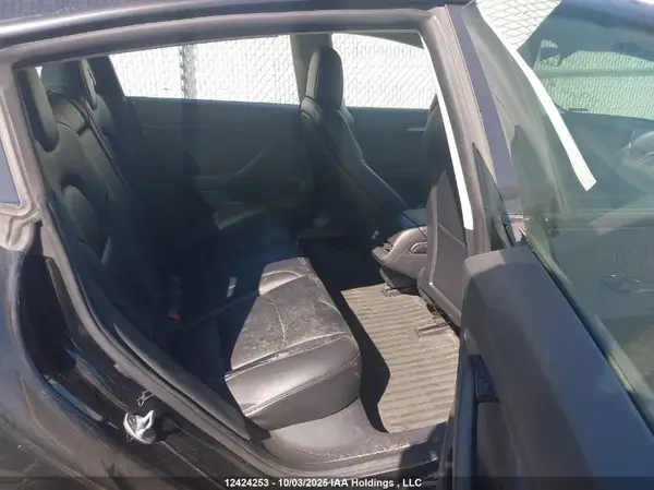 5YJ3E1EA1NF258168 2022 TESLA MODEL 3 - Image 8