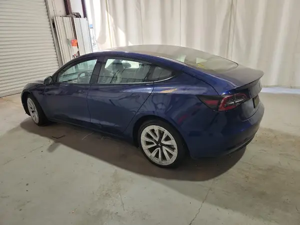 5YJ3E1EA1NF286455 2022 TESLA MODEL 3 - Image 2