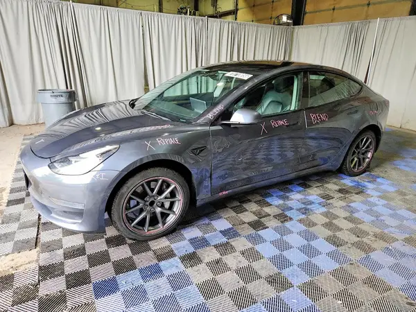 5YJ3E1EA1NF286617 2022 TESLA MODEL 3 - Image 1