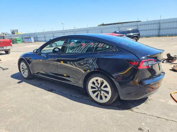 5YJ3E1EA1NF286701 2022 TESLA MODEL 3 - Image 2