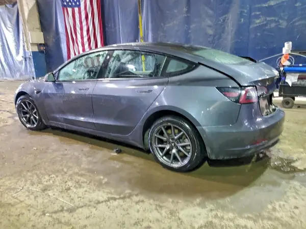 5YJ3E1EA1NF287069 2022 TESLA MODEL 3 - Image 2