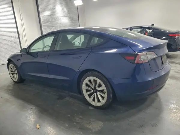 5YJ3E1EA1NF287377 2022 TESLA MODEL 3 - Image 2