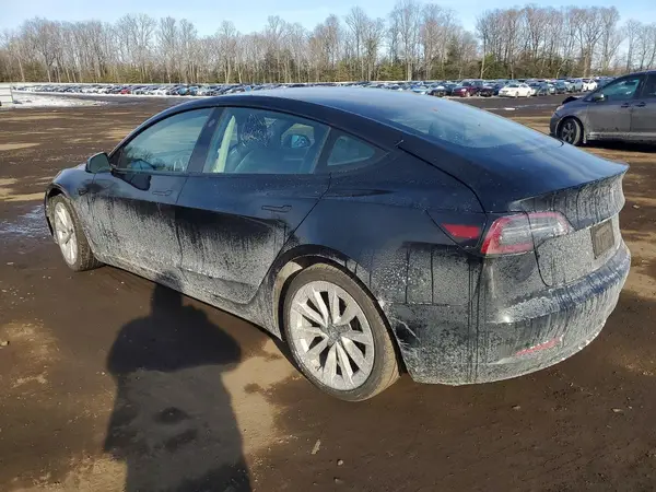 5YJ3E1EA1NF287928 2022 TESLA MODEL 3 - Image 2