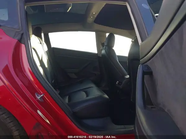5YJ3E1EA1NF288903 2022 TESLA MODEL 3 - Image 8