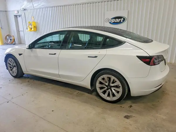 5YJ3E1EA1NF289873 2022 TESLA MODEL 3 - Image 2