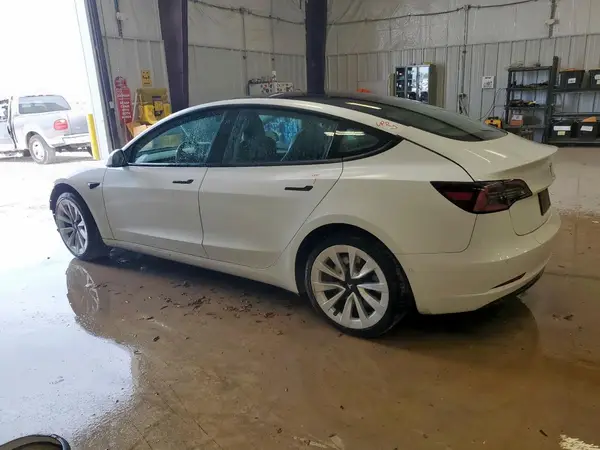 5YJ3E1EA1NF290277 2022 TESLA MODEL 3 - Image 2