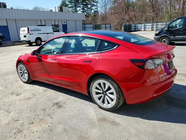 5YJ3E1EA1NF290389 2022 TESLA MODEL 3 - Image 2