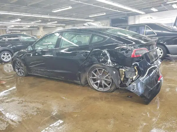 5YJ3E1EA1NF290425 2022 TESLA MODEL 3 - Image 2
