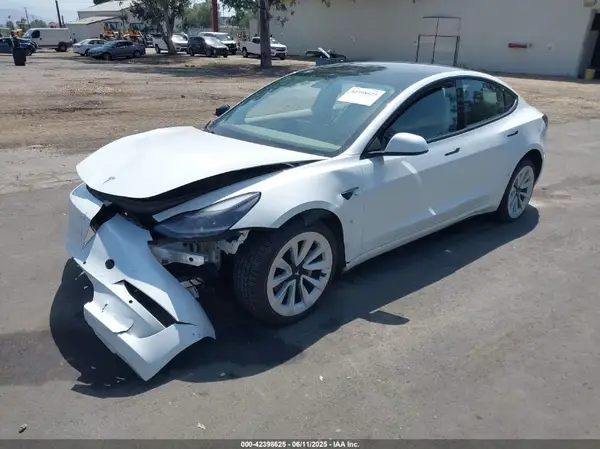 5YJ3E1EA1NF294264 2022 TESLA MODEL 3 - Image 2