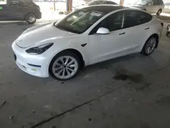 5YJ3E1EA1NF299870 2022 TESLA MODEL 3