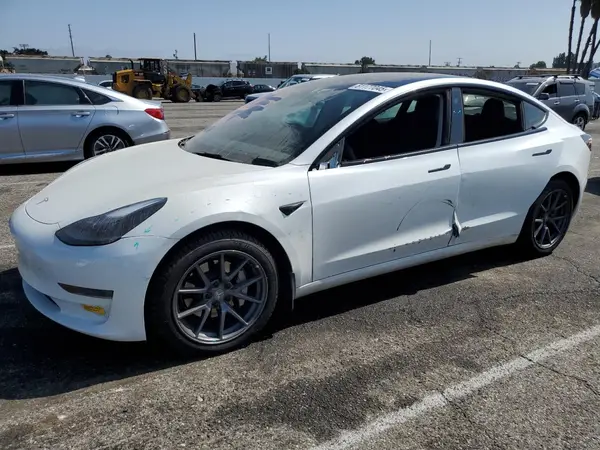 5YJ3E1EA1NF301911 2022 TESLA MODEL 3 - Image 1