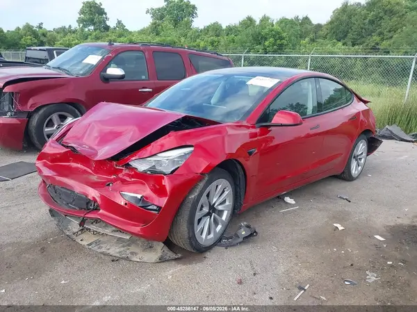 5YJ3E1EA1NF303545 2022 TESLA MODEL 3 - Image 2