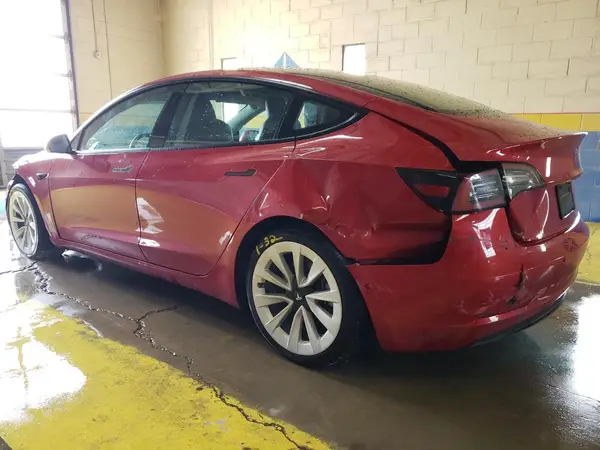 5YJ3E1EA1NF303965 2022 TESLA MODEL 3 - Image 2