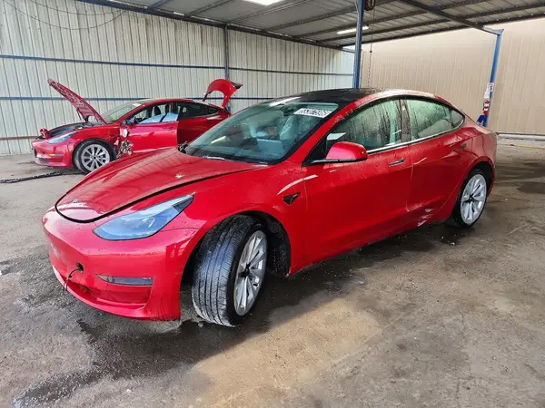 5YJ3E1EA1NF303982 2022 TESLA MODEL 3 - Image 1