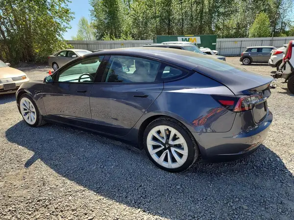 5YJ3E1EA1NF304274 2022 TESLA MODEL 3 - Image 2