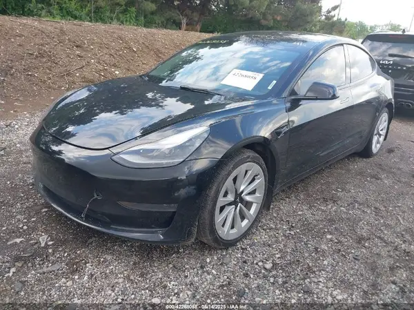 5YJ3E1EA1NF304355 2022 TESLA MODEL 3 - Image 2
