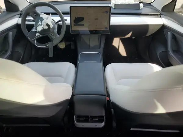 5YJ3E1EA1NF318417 2022 TESLA MODEL 3 - Image 8
