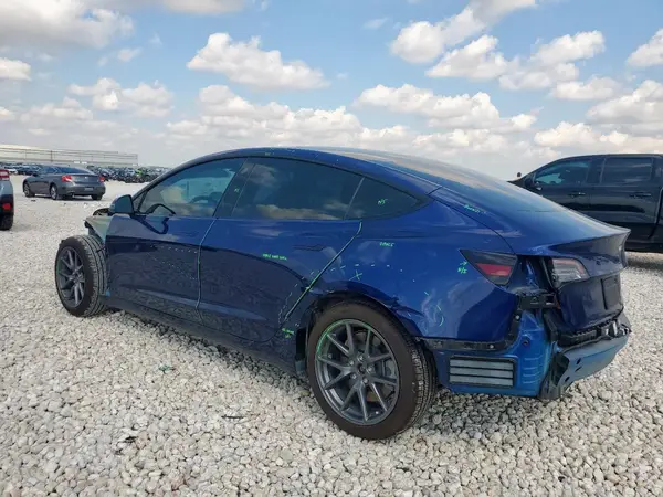 5YJ3E1EA1NF331412 2022 TESLA MODEL 3 - Image 2