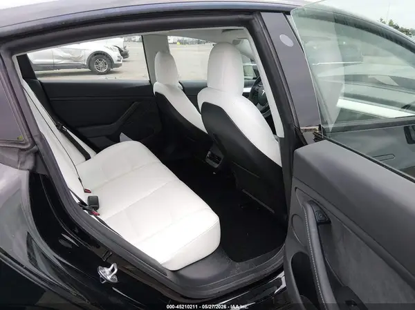 5YJ3E1EA1NF336819 2022 TESLA MODEL 3 - Image 8