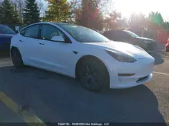 5YJ3E1EA1NF344421 2022 TESLA MODEL 3