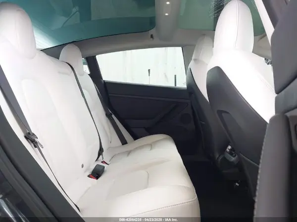 5YJ3E1EA1NF346766 2022 TESLA MODEL 3 - Image 8