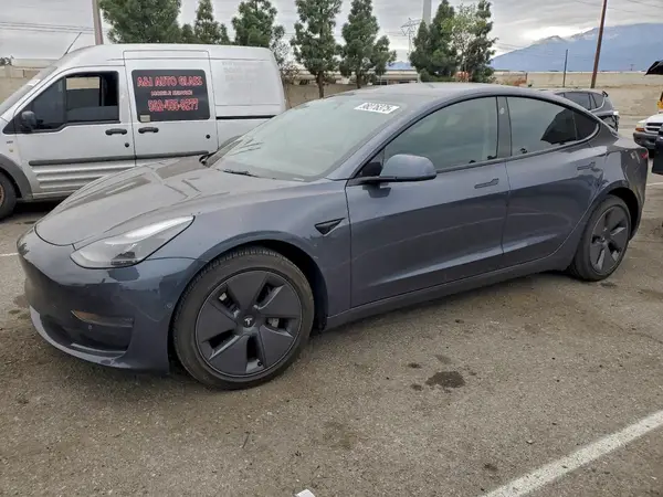 5YJ3E1EA1NF347299 2022 TESLA MODEL 3 - Image 1