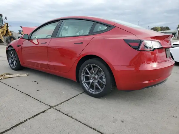 5YJ3E1EA1NF347531 2022 TESLA MODEL 3 - Image 2