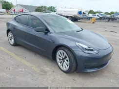 5YJ3E1EA1NF355922 2022 TESLA MODEL 3