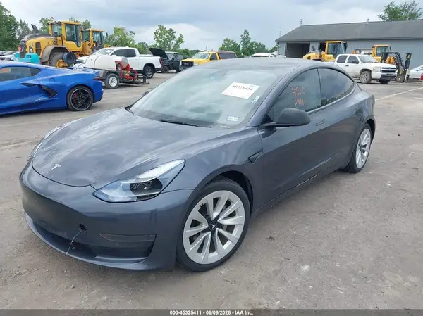 5YJ3E1EA1NF355922 2022 TESLA MODEL 3 - Image 2