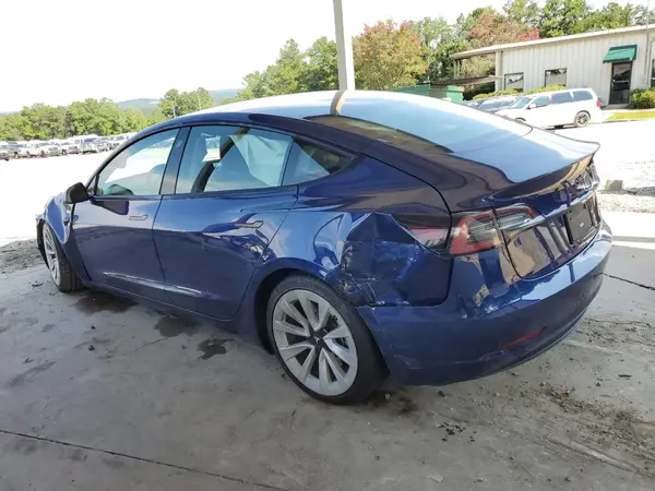 5YJ3E1EA1NF369481 2022 TESLA MODEL 3 - Image 2